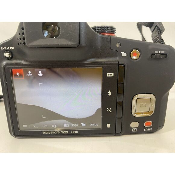 Kodak Easyshare MAX z990 12 MP Digital Camera w/Batteries 16BG Memory Case Cord - Picture 8 of 14